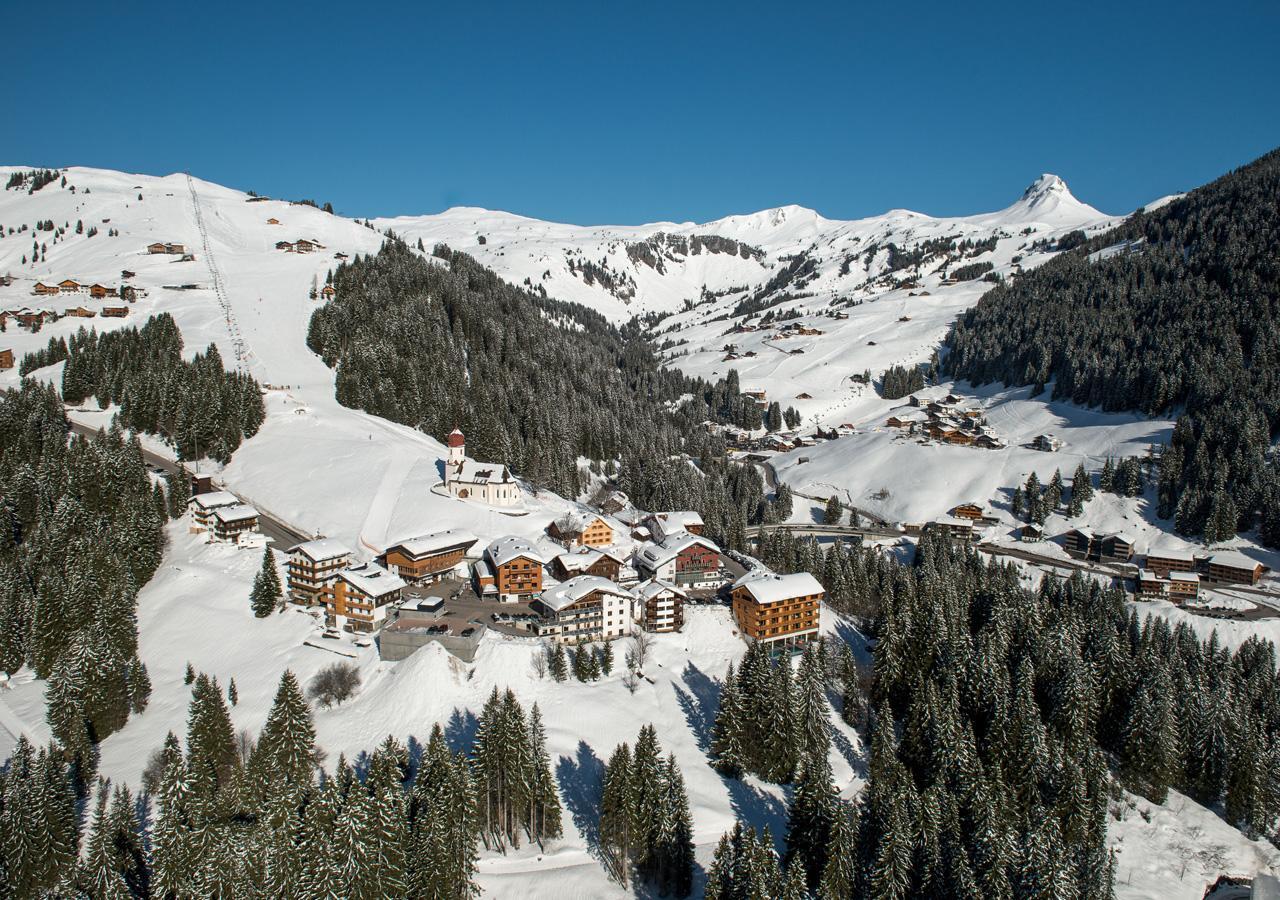 Hotel Garni Enzian Дамульс Экстерьер фото