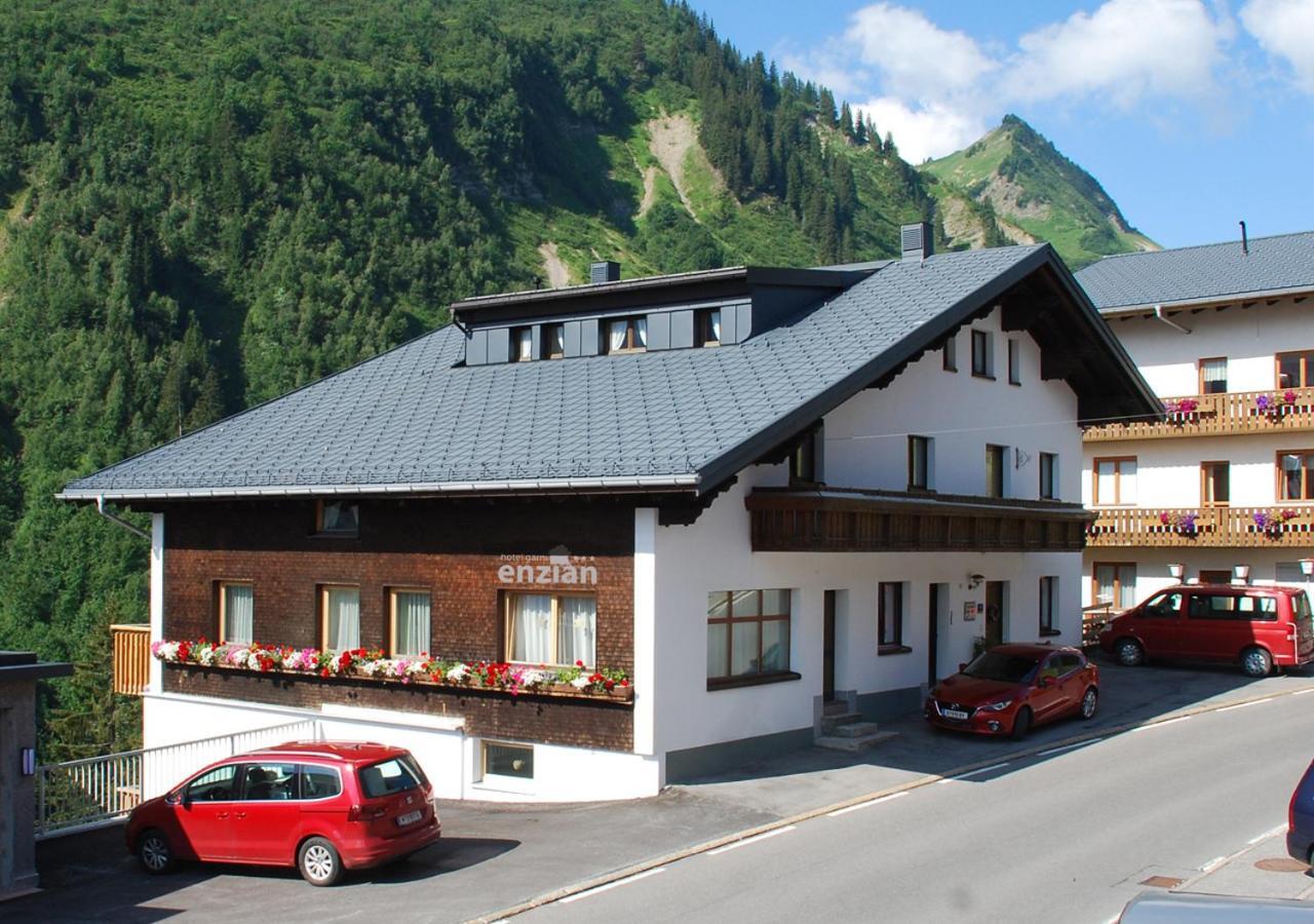 Hotel Garni Enzian Дамульс Экстерьер фото